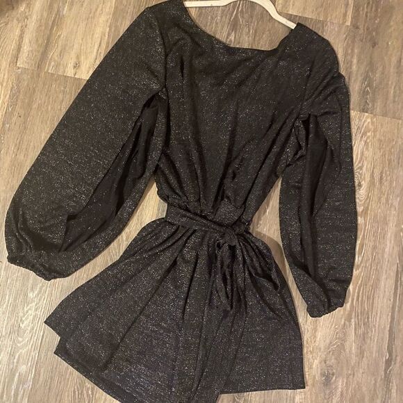 BCBG Romper Holiday Outfit Sz XXL - Picture 2 of 7